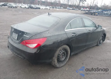 2017 Mercedes-Benz Cla 250 4Matic z USA, uszkodzony, nr VIN WDDSJ4GB2HN432078